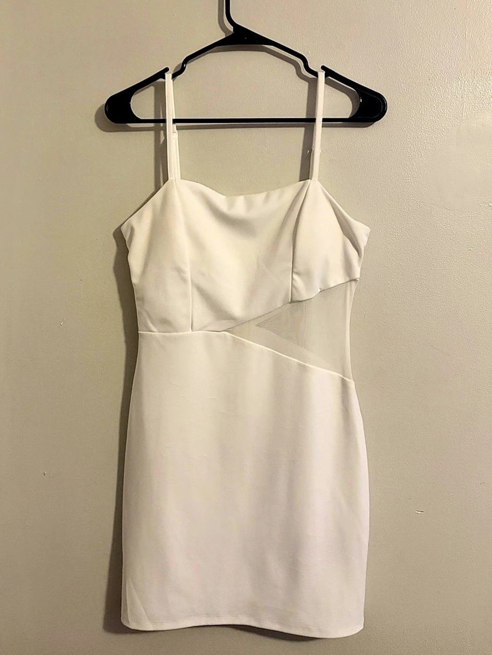 Trixxi Mini Dress in White Size Medium Like New